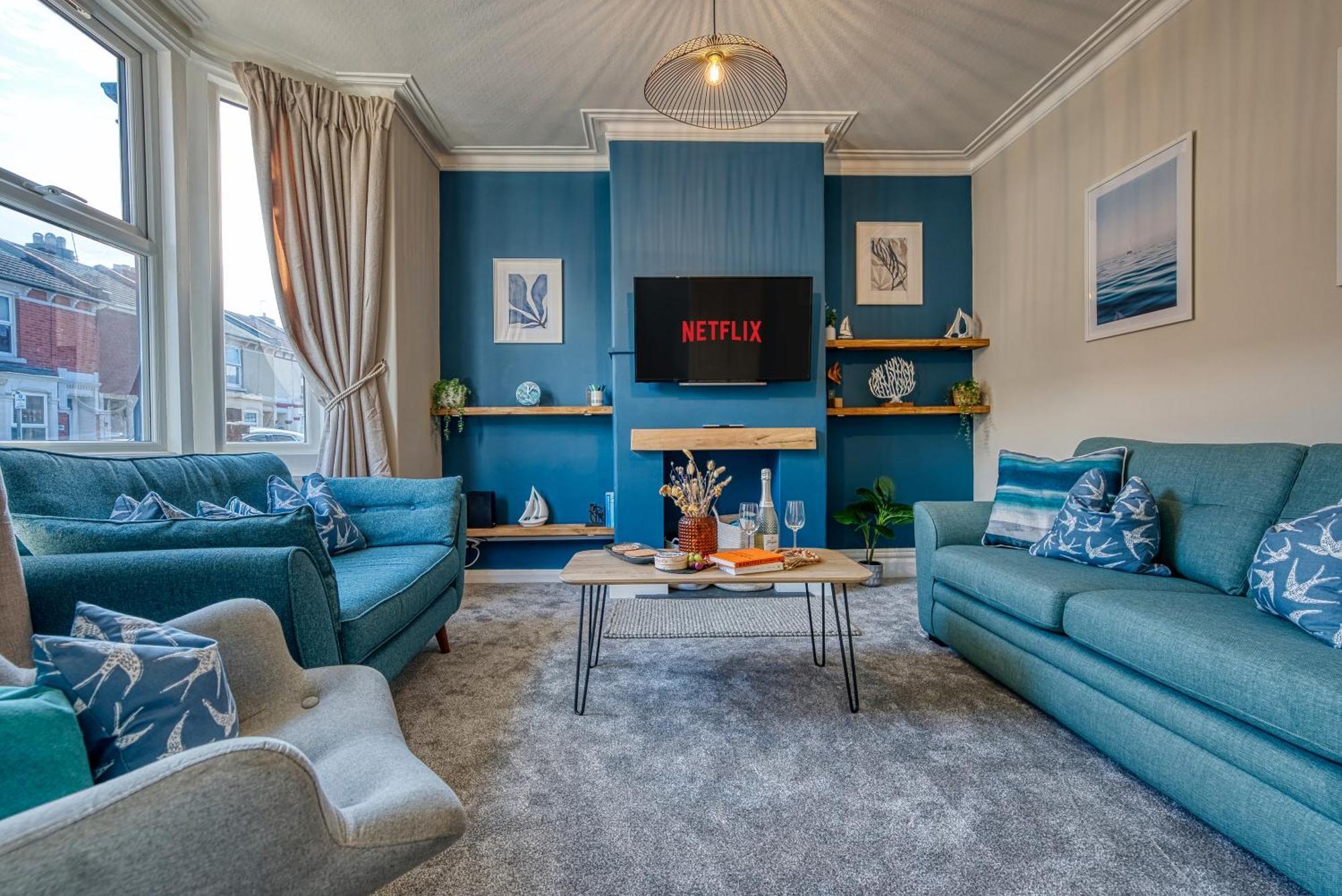 2 Bedrooms Modern, Stunning & Stylish Contractor House, Prime Portsmouth Location With Free Parking Permit, Summer Special Offer!! - By Blue Puffin Stays Exterior foto
